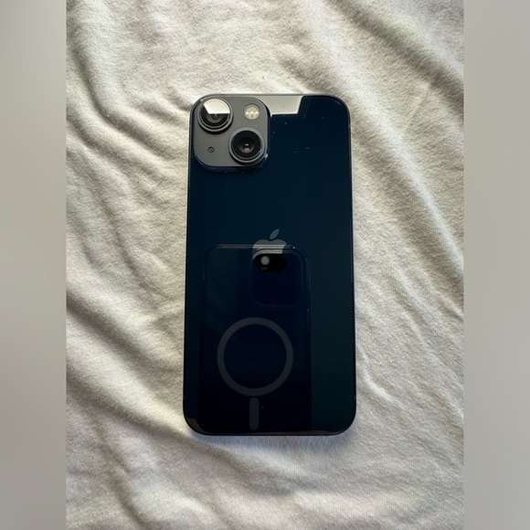 iPhone 13 Mini 128GB Midnight Unlocked - Picture 7 of 7